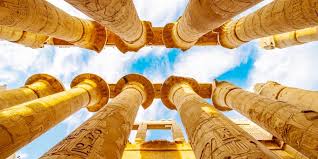 النشـــــــــــــــــــــرة الشهريـــــــــــــــــــــــــة للسياحـــــــــــــــة 